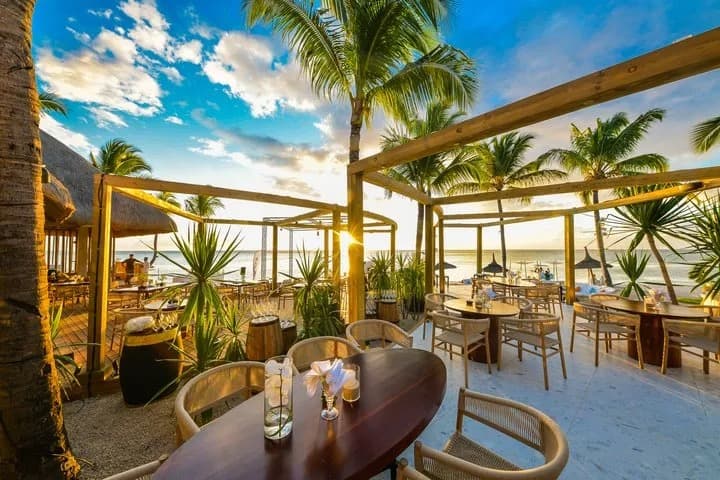 Buddha-Bar Beach at Sugar Beach
