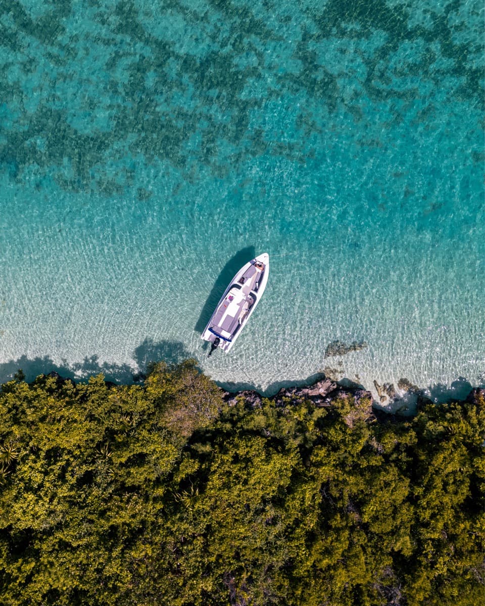 Isla Mauritia Charters