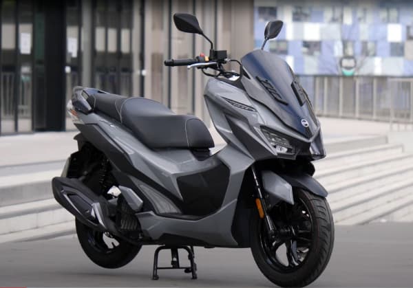 Bikes.mu - Scooter & Bike rental mauritius — Scooter Hire in Mauritius